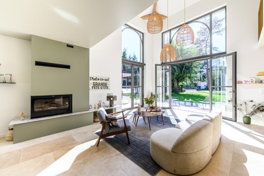 7 travaux qui peuvent transformer l’intérieur d’une maison à Saint-Priest